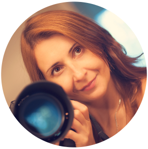 Family Portrait Photographer, Svetlana Leone Photography - Logo