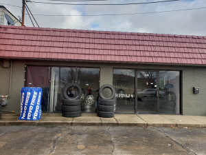 Express New & Used Tires - Logo
