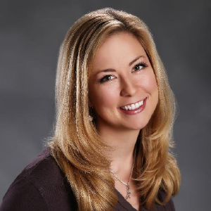 Jessica Robertson Photographic Artistry - Logo